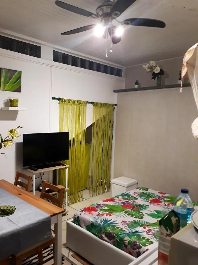 Studio Charmant Avec Vue Sur La Mer A Fort De France 30 M² Fort-de-France